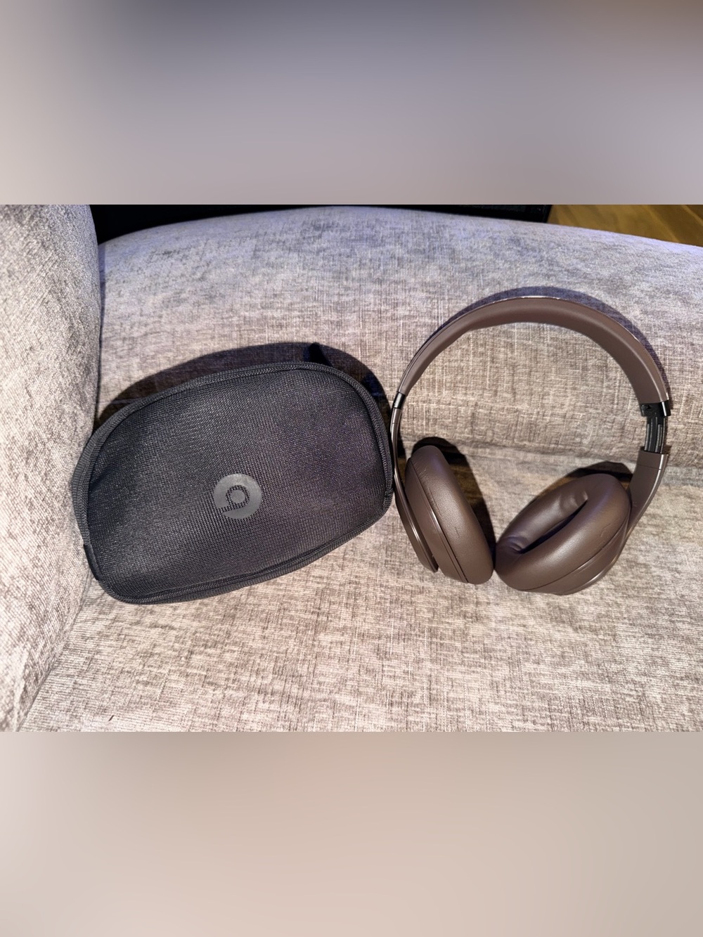Beats - Studio Pro - Wireless Noise Cancelling Over-the-Ear Headphones brown